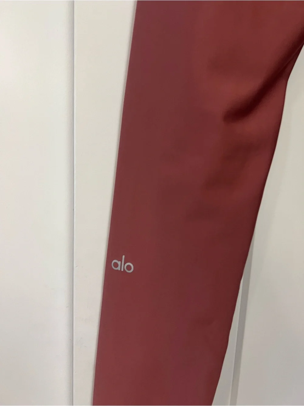 ALO Leggings